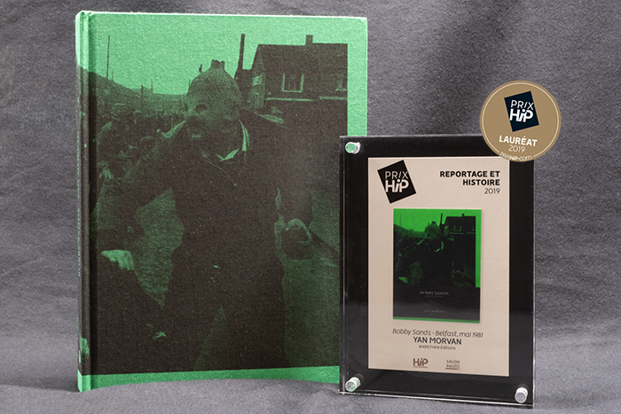 Lauréat du Prix HiP 2019 catégorie "Reportage et Histoire" : Bobby Sands - Belfast, mai 1981, de Yan Morvan (André Frère éditions) Lauréat du Prix HiP 2019 catégorie "Reportage et Histoire" : Bobby Sands - Belfast, mai 1981, de Yan Morvan (André Frère éditions)