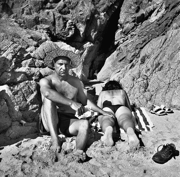 Jean-Claude Delalande et sa série "Quotidien" à l'exposition En famille, organisée par HiP