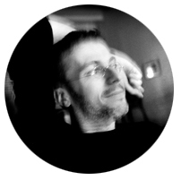 Lauréat du Prix HiP 2019 catégorie "Monographie artistique" : Trova, de Gilles Roudière (lamaindonne) Lauréat du Prix HiP 2019 catégorie "Monographie artistique" : Trova, de Gilles Roudière (lamaindonne)