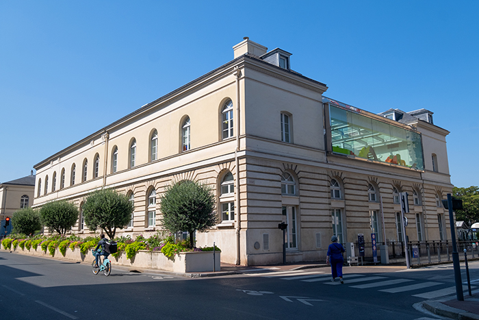 L'Espace Andrée Chedid, Issy-les-Moulineaux