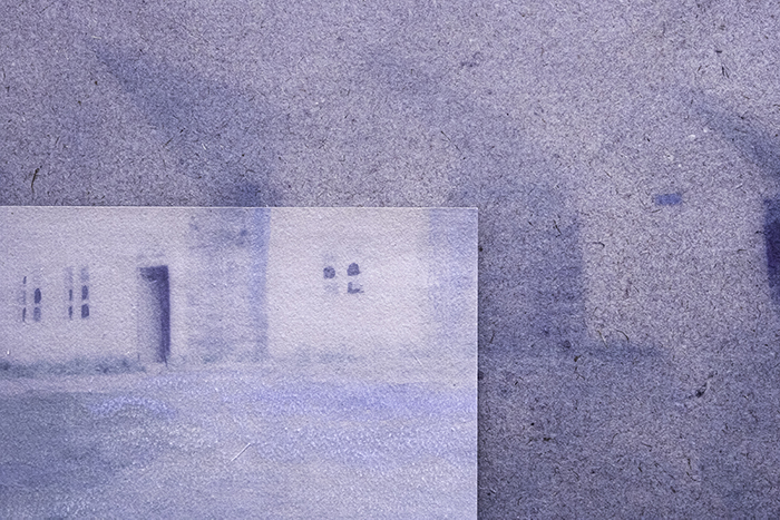 Flore Prébay et sa série "Deuil blanc" à l'exposition En famille, organisée par HiP