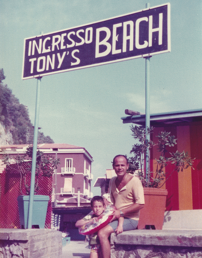 © Frank Karaboghossian